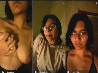 Sexy Desi Girl Shows Her Boobs
