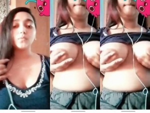 Cute Desi Girl Shows Boobs