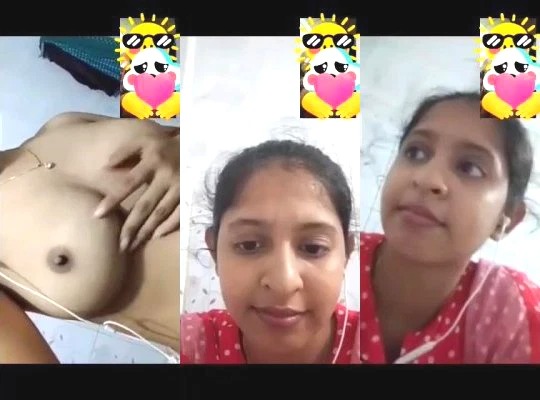 Horny Desi Girl Shows Boobs On VC